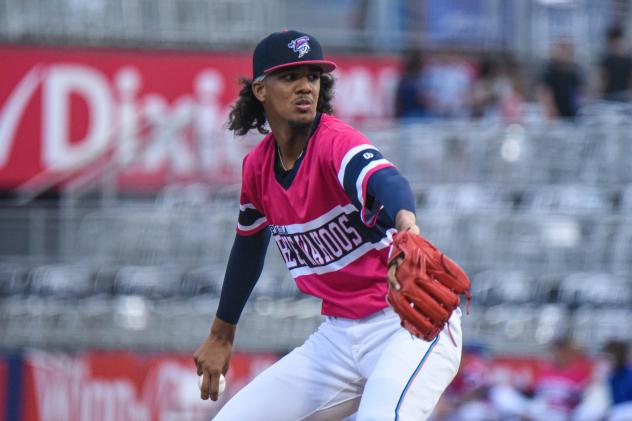 Pensacola Blue Wahoos pitcher Eury Pérez