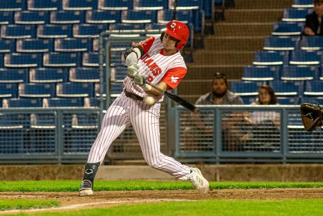 Ottawa Titans outfielder Jacob Sanford