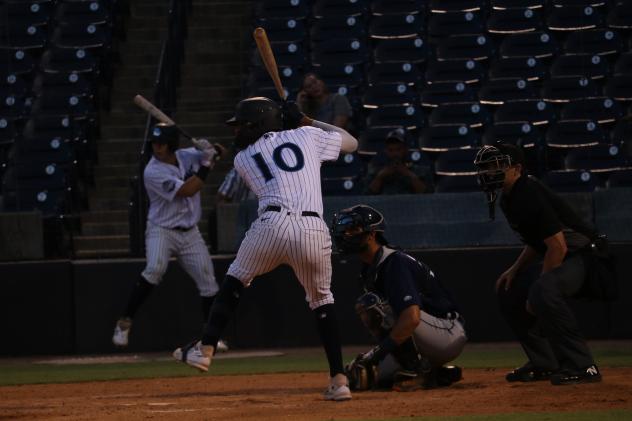 Tampa Tarpons infielder Marcos Cabrera