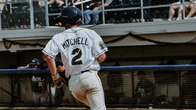 Nick Mitchell of the Fond du Lac Dock Spiders