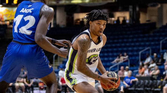 Niagara River Lions vs. the Guelph Nighthawks