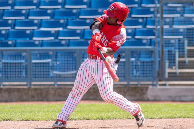Ottawa Titans take a big swing