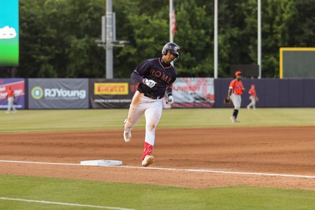 Justyn-Henry Malloy rounds the bases for the Rome Braves