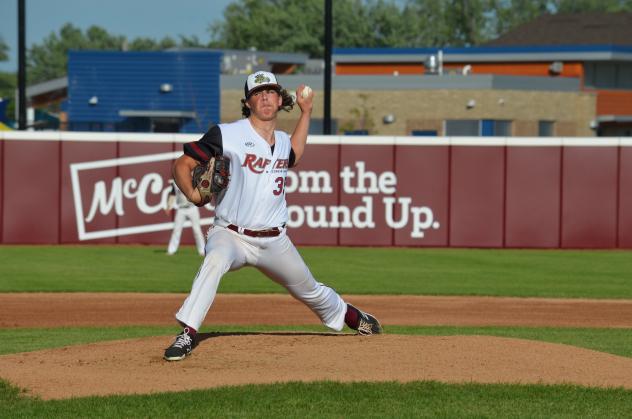 Wisconsin Rapids Rafters pitcher Xavier Rivas