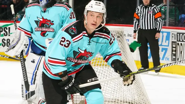 Defenseman Jake Schultz with the Columbus River Dragons