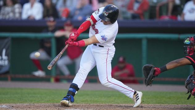 Tri-City ValleyCats at bat against the Trois-Riviéres Aigles