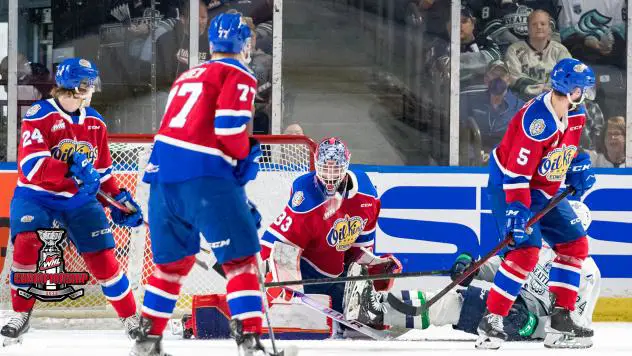 Edmonton Oil Kings goaltender Sebastian Cossa vs. the Seattle Thunderbirds