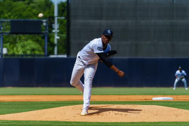 Tampa Tarpons pitcher Tyrone Yulie
