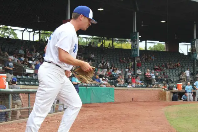 Evansville Otters pitcher Brice Stuteville