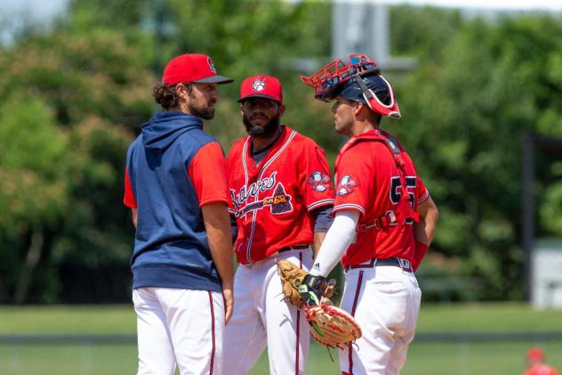 Rome Braves hold a conference on the mound