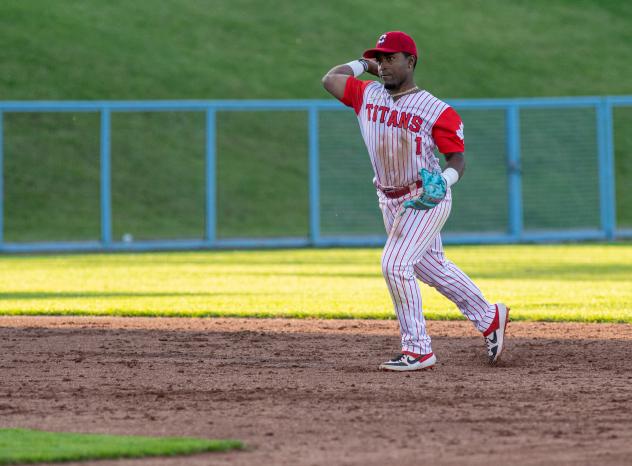 Ottawa Titans infielder Jackie Urbaez