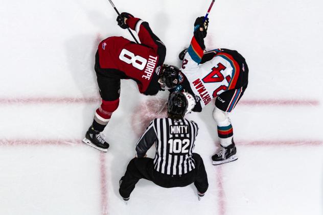 Kelowna Rockets faceoff