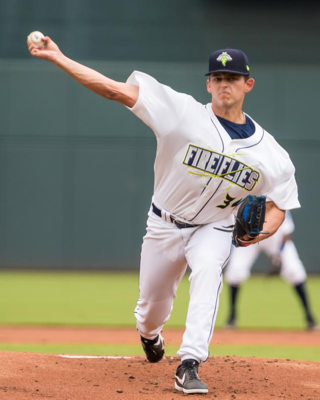 Columbia Fireflies pitcher Ben Hernandez delivers