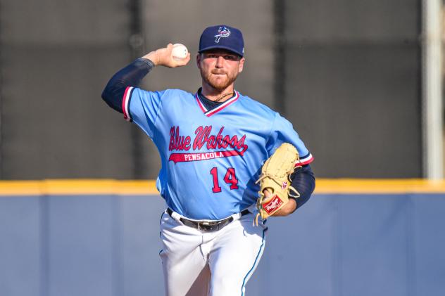 Pensacola Blue Wahoos pitcher Jeff Lindgren