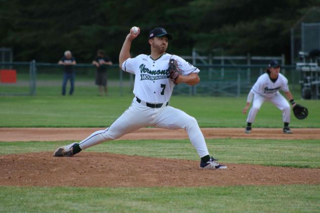 Vermont Mountaineers' Joseph Kosowsky in action