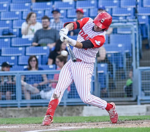 Ottawa Titans at bat