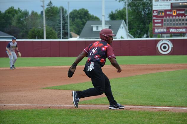 Wisconsin Rapids Rafters outfielder Erves Mckinley