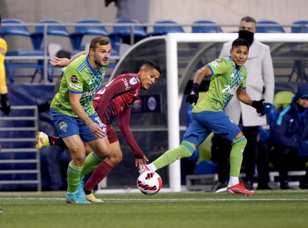 Raúl Ruidíaz (right) and Jordan Morris of Seattle's Sounders FC