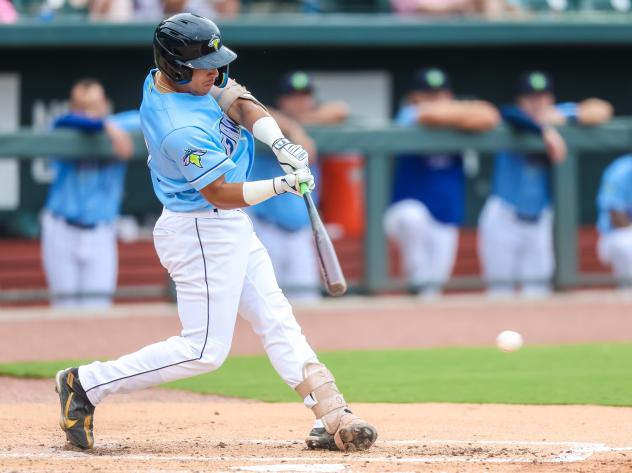Omar Hernandez of the Columbia Fireflies