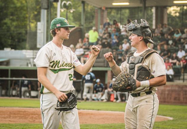Sanford Mainers on game day