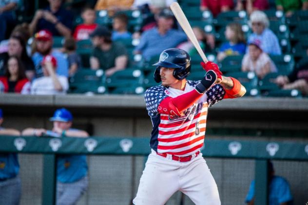 Lincoln Saltdogs catcher Skyler Weber