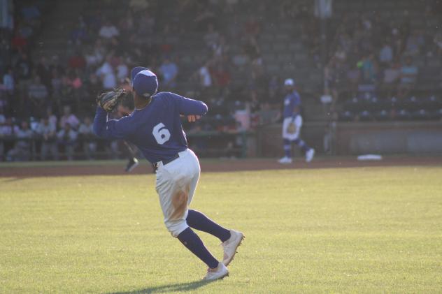 Evansville Otters' Miles Gordon in action