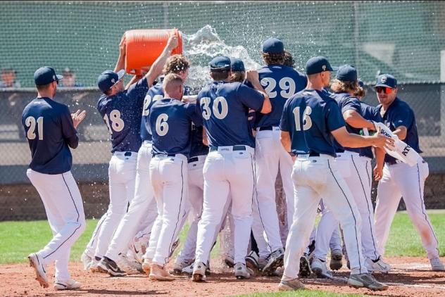 Northern Colorado Owlz celebrate win