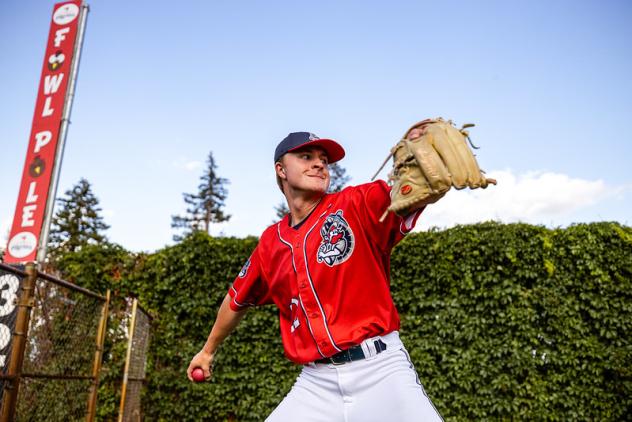 St. Cloud Rox' Hunter Day
