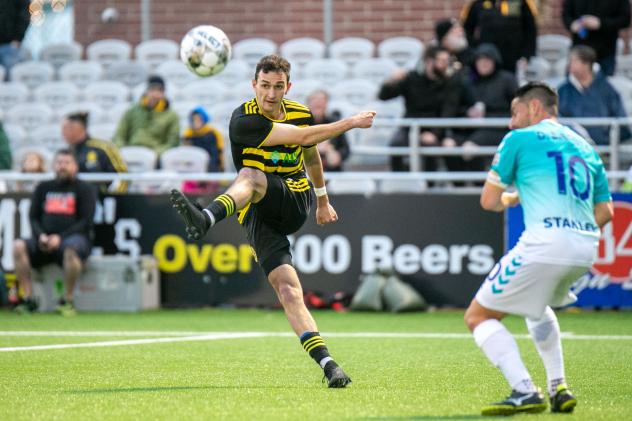 Pittsburgh Riverhounds SC defender Robby Dambrot