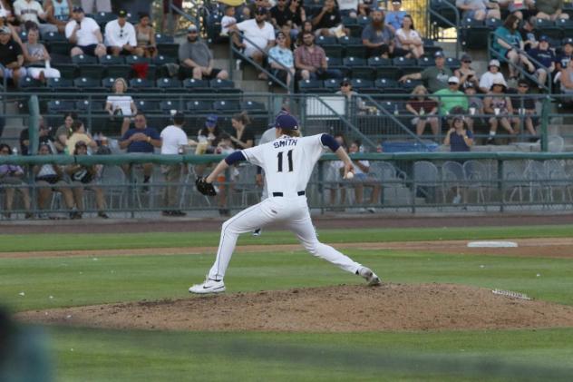 Tri-City Dust Devils pitcher Jake Smith