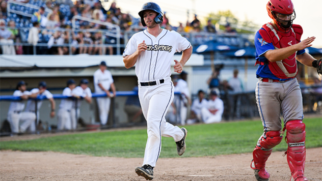 Nolan Tichy of the Fond Du Lac Dock Spiders