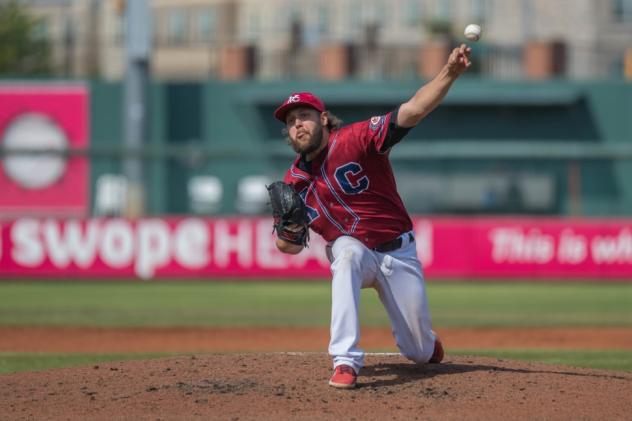 Kansas City Monarchs pitcher Matt Hall