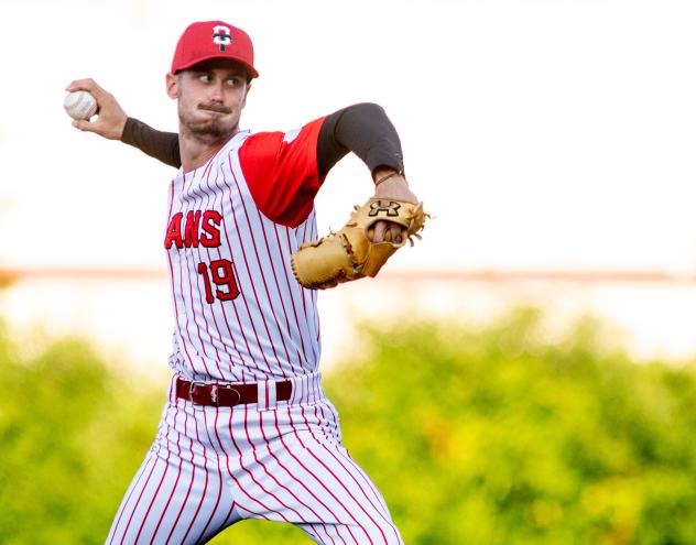 Ottawa Titans pitcher Zac Westcott