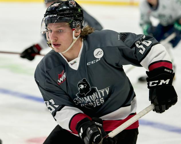 Justin Lies with the Vancouver Giants