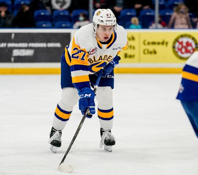 Forward Kyren Gronick with the Saskatoon Blades