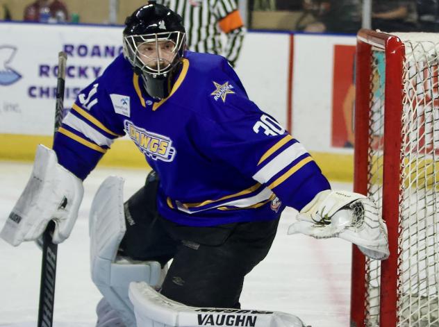 Roanoke Rail Yard Dawgs goaltender Sammy Bernard