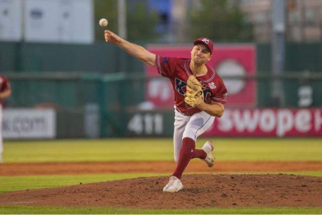 Kansas City Monarchs' Nick Belzer on the mound
