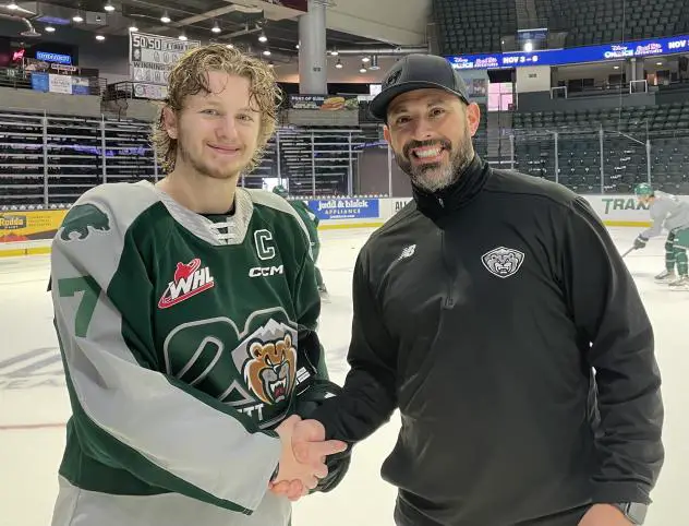 Everett Silvertips captain Jackson Berezowski with GM/Head Coach Dennis Williams