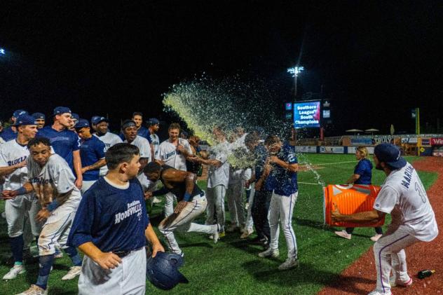 Pensacola Blue Wahoos celebrate a championship berth