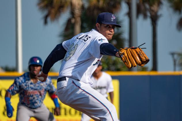 Pensacola Blue Wahoos pitcher Luis Palacios