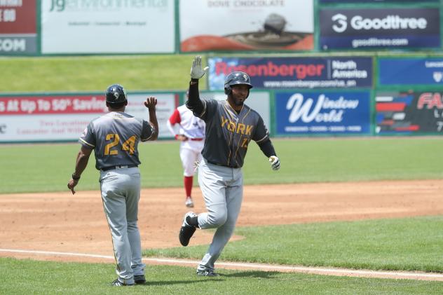 York Revolution third baseman Carlos Franco