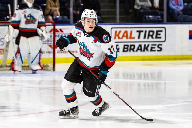 Kelowna Rockets forward Colton Dach