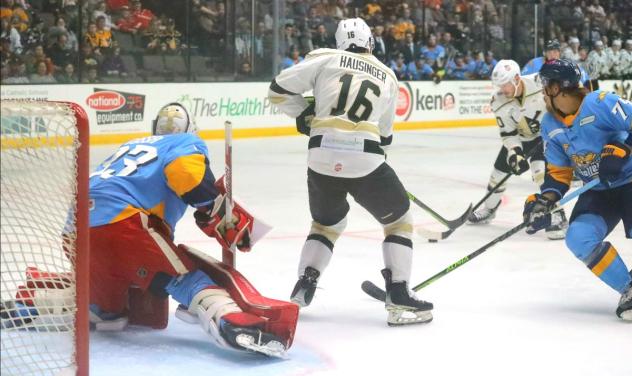 Wheeling Nailers' Cam Hausinger in action