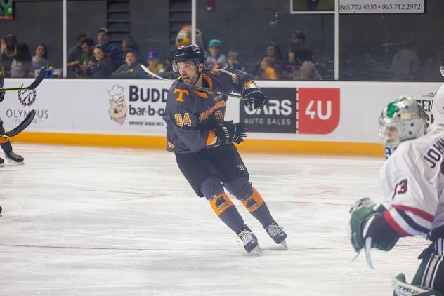 Knoxville Ice Bears' Brett Ouderkirk In Action