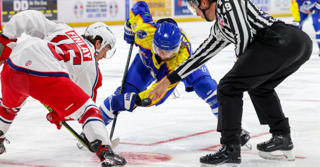 Wichita Thunder face off with the Allen Americans