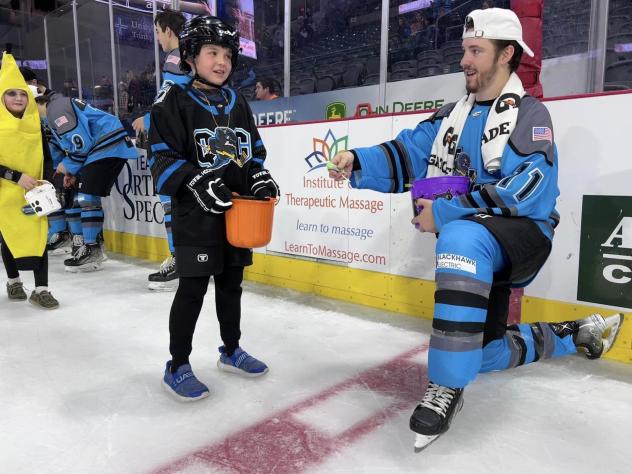 Quad City Storm trick or treat on the ice game