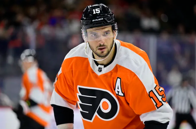 Forward Artem Anisimov with the Philadelphia Flyers