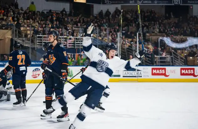 Worcester Railers celebrate win