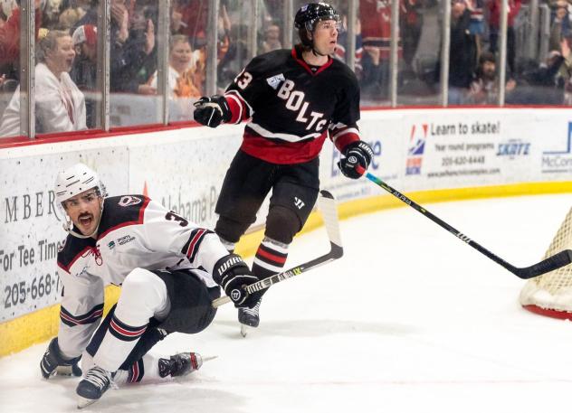 Birmingham Bulls center Jake Pappalardo (left)