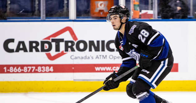 Victoria Royals right wing Riley Gannon